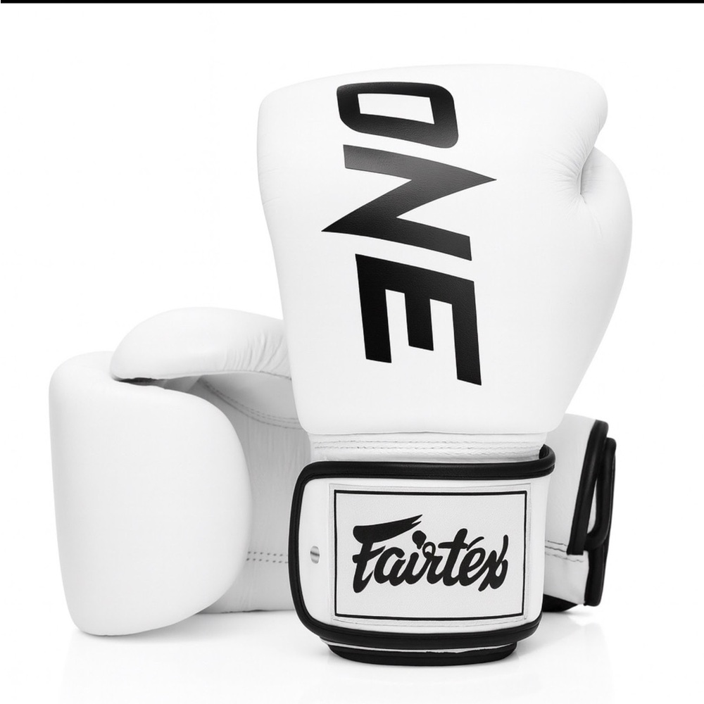 Fairtex White Boxing Gloves